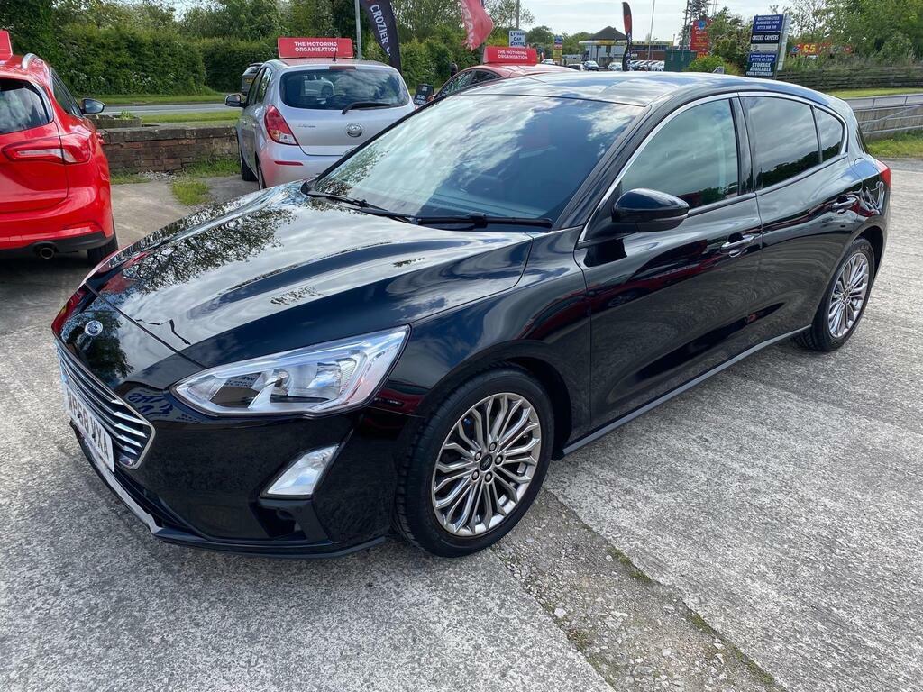 Ford Focus 1.0T Ecoboost Titanium X Euro 6 S S WP68VXA Black #4