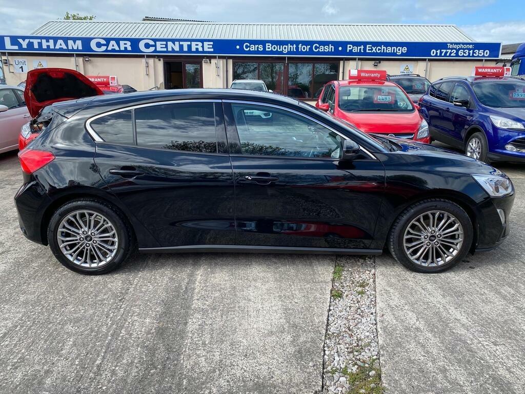 Ford Focus 1.0T Ecoboost Titanium X Euro 6 S S WP68VXA Black #5