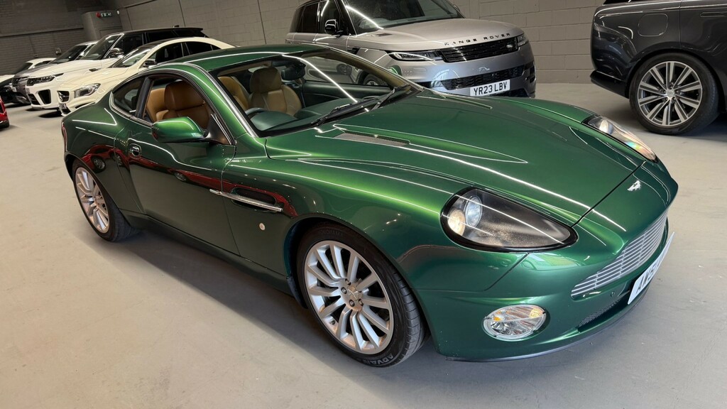 Aston Martin Vanquish Coupe 5.9 200151 Green #2