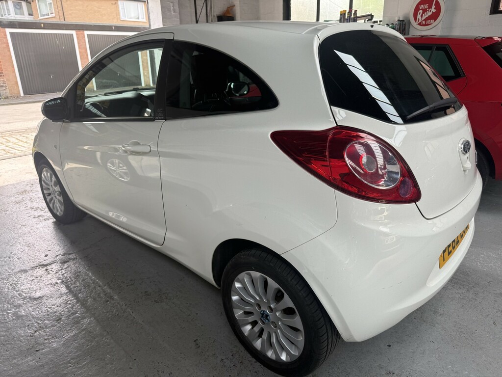 Ford KA 1.2 Zetec 201262 PE62LJO White #2