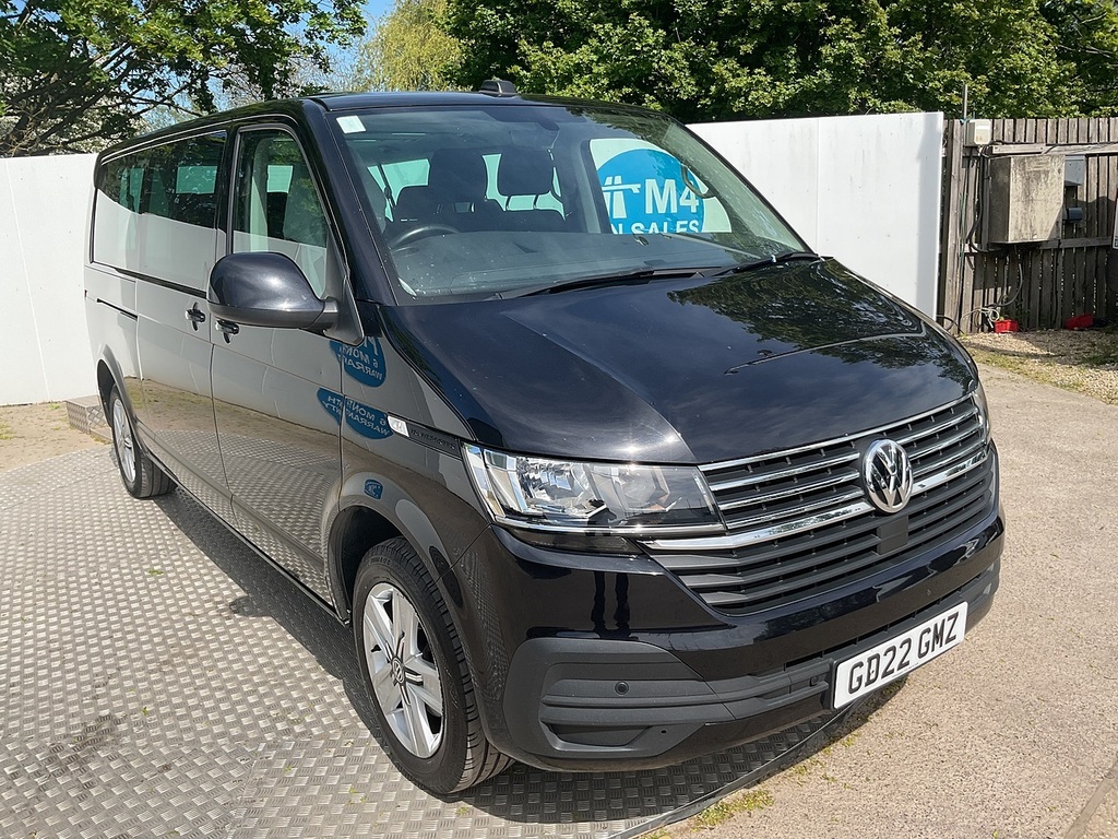 Volkswagen Transporter Shuttle Tdi Se Shuttle Lwb Dsg U7600 Ulez Black