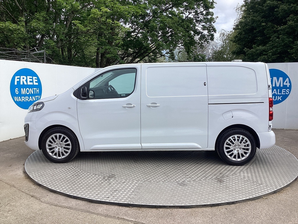 Vauxhall Vivaro Turbo D 2700 Pro Swb L R A C Euro 6 U8029 Ulez YS24UJC White #6