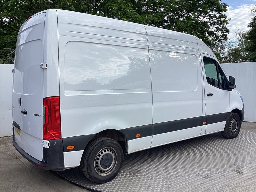 Mercedes-Benz Sprinter 315 Cdi Premium Mwb H R Progressive A C Euro 6 U8 KM24LZD White #3