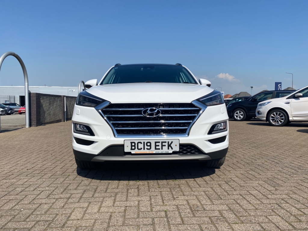 Hyundai Tucson 1.6 Tgdi 177 Premium Se 2Wd Dct BC19EFK White #2
