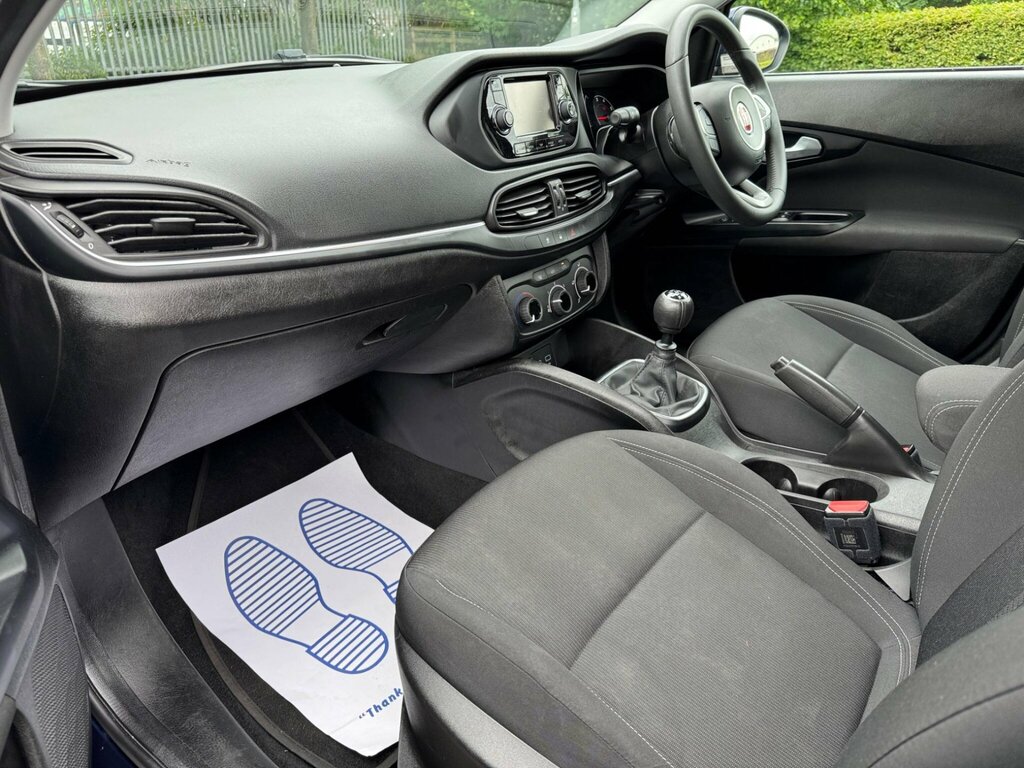 Fiat Tipo Hatchback Grey #40