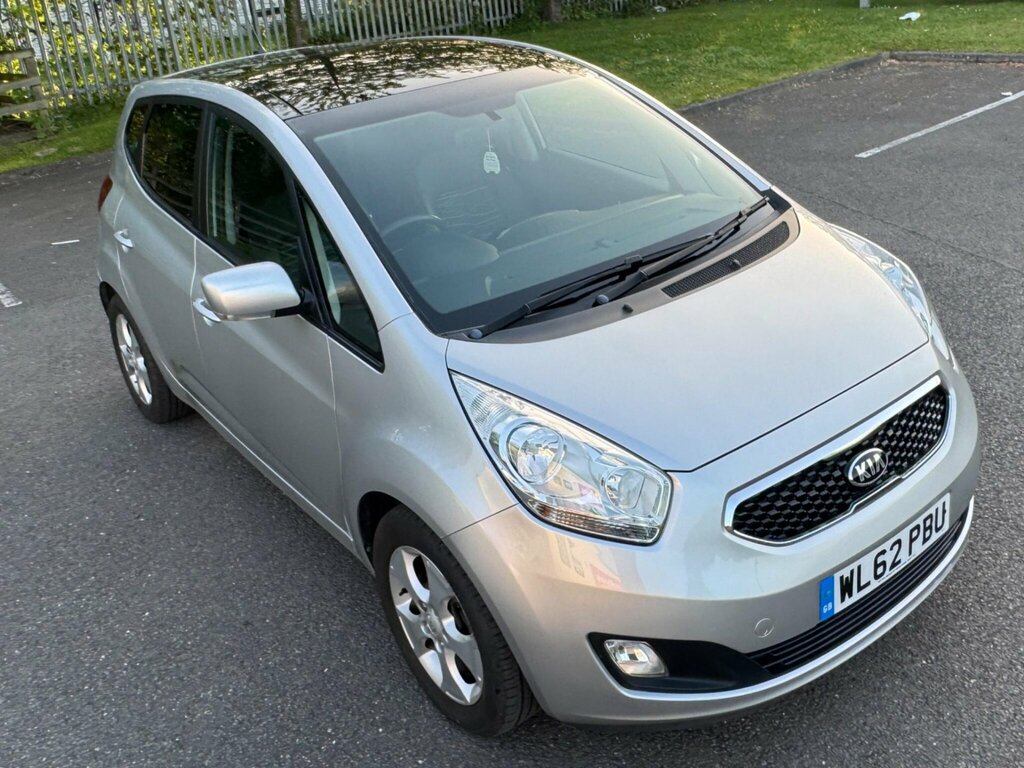Kia Venga 1.6 3 Euro 5 Sat Nav Silver #3
