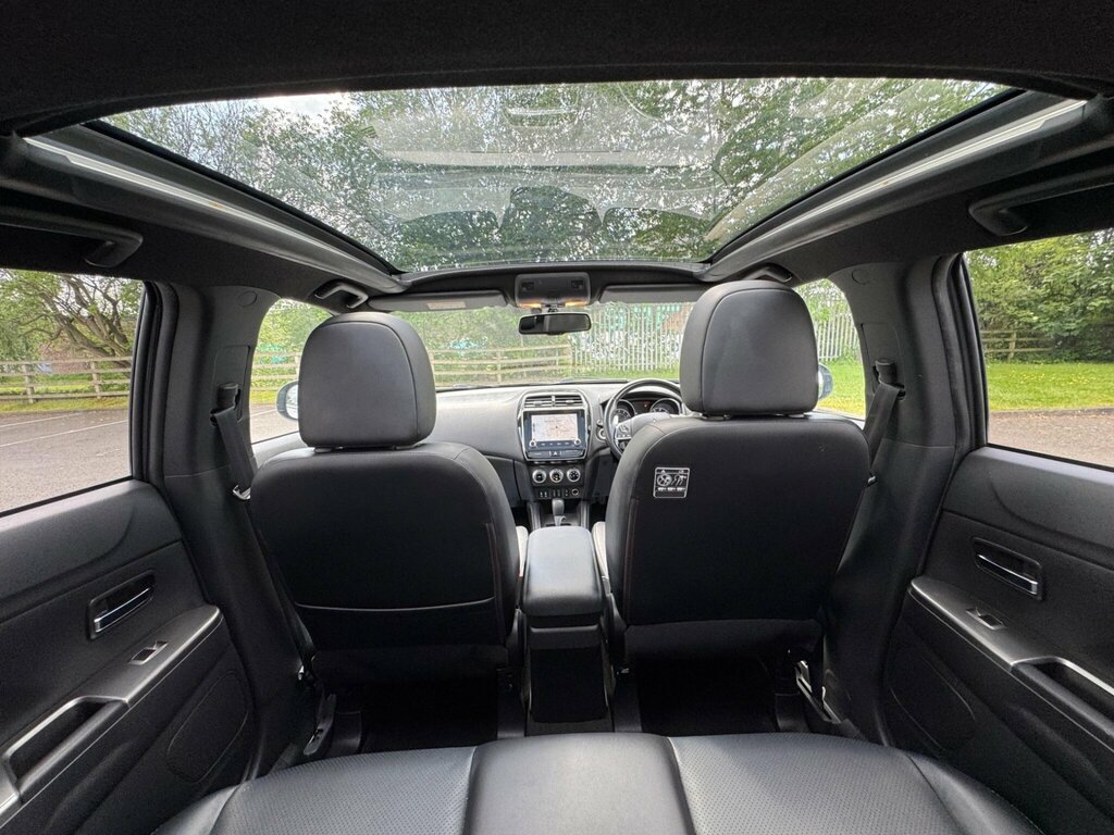 Mitsubishi ASX Asx Exceed White #14
