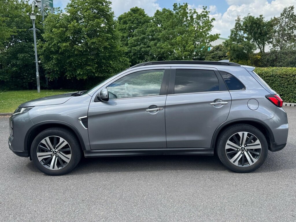 Mitsubishi ASX Asx Exceed White #9