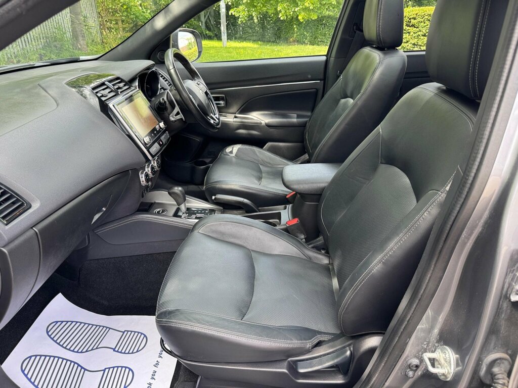 Mitsubishi ASX Asx Exceed White #43