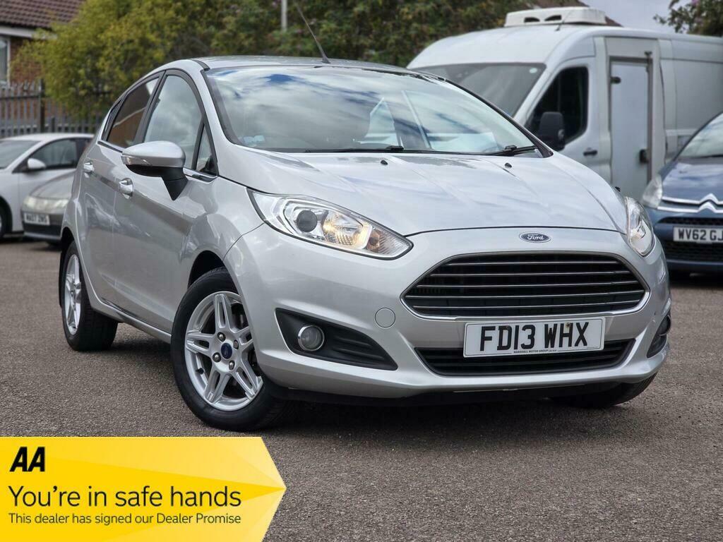 Ford Fiesta 1.0T Ecoboost Zetec Euro 5 Ss FD13WHX Silver