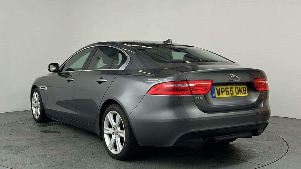 Jaguar XE 2.0 Gtdi Portfolio Euro 6 Ss WP65OKB Grey #4