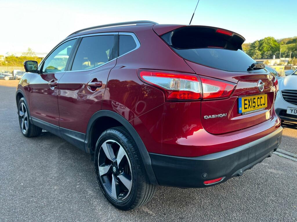 Nissan Qashqai 1.6 Dig-t N-tec 2Wd Euro 6 Ss EX15CCJ Red #5