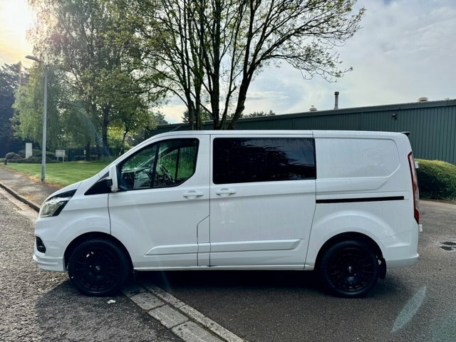Ford Transit Custom 2021 2.0 300 Ecoblue Limited Crew Van Double Cab 5 HG21LUO White #4