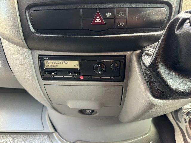 Mercedes-Benz Sprinter White #24