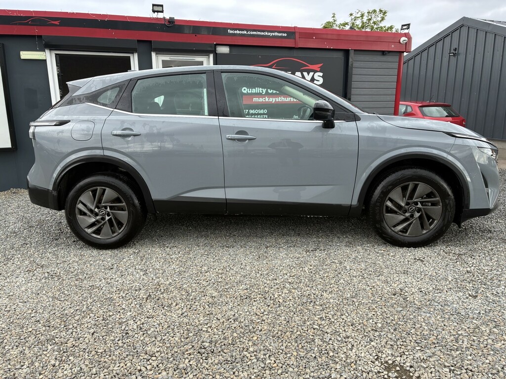 Nissan Qashqai Suv 1.3 Dig-t Mhev Acenta Premium 2025 CX75UBU Grey #2