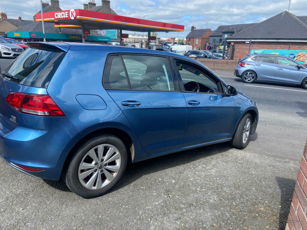 Volkswagen Golf 1.6 Tdi 105 Se UUI6534 Blue #2