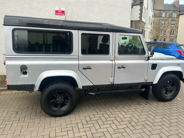 Land Rover Defender 110 2015 2.2 Tdci Xs Station Wagon 4Wd Mwb Euro 5 YH65DDF Silver #2