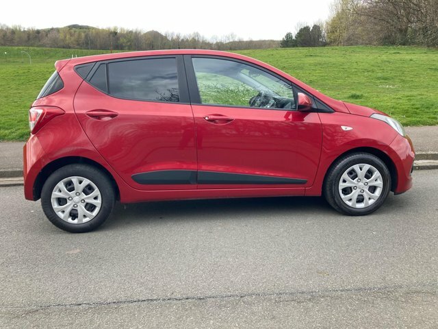 Hyundai I10 2016 1.0 Go Euro 6 SH16WGD Red #2