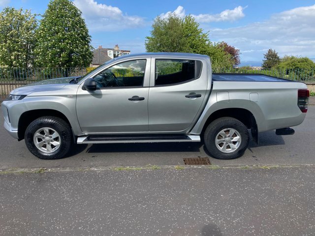 Mitsubishi L200 2020 2.2 Di-d Dc 4Life 4Wd Euro 6 Ss Silver #6