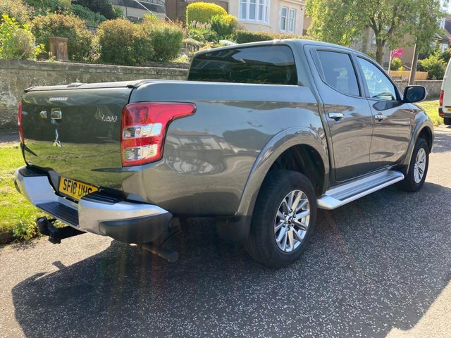 Mitsubishi L200 2018 2.4 Di-d Dc Warrior 4Wd Euro 6 Green #3