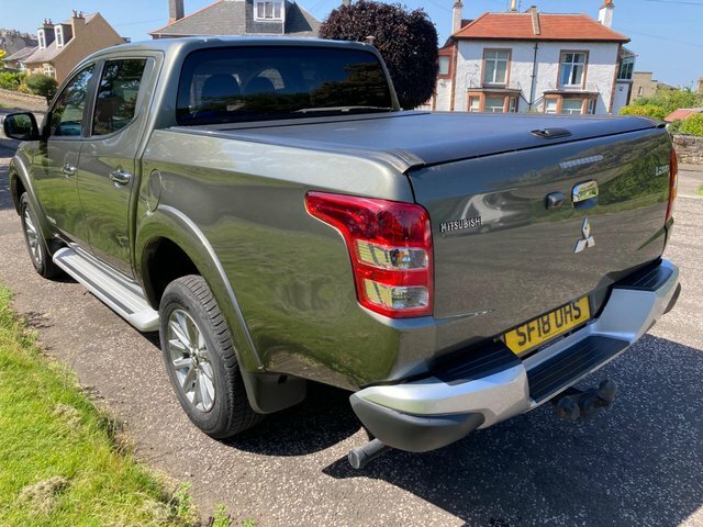 Mitsubishi L200 2018 2.4 Di-d Dc Warrior 4Wd Euro 6 Green #5
