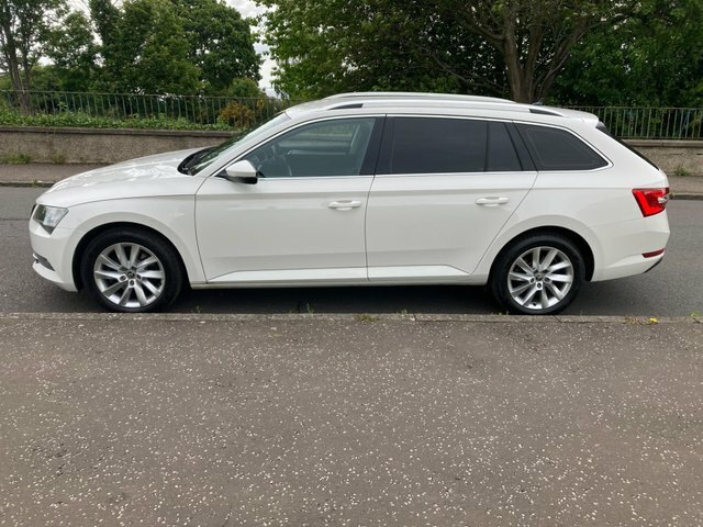 Skoda Superb 2026 2.0 Tdi Se Euro 6 Ss White #6