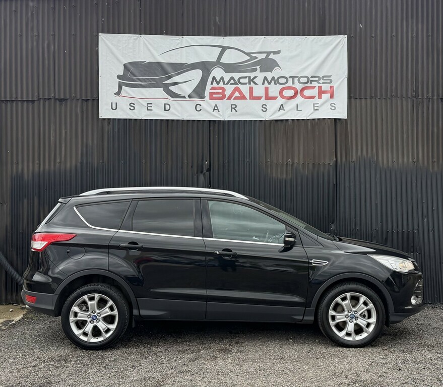 Ford Kuga Suv 2.0 Tdci Titanium 2014 MA12KOV Black #4