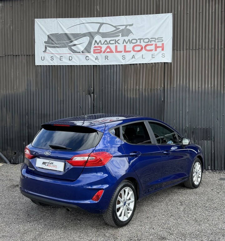 Ford Fiesta Hatchback 1.0 T Ecoboost Titanium 2018 AX67FCU Blue #5
