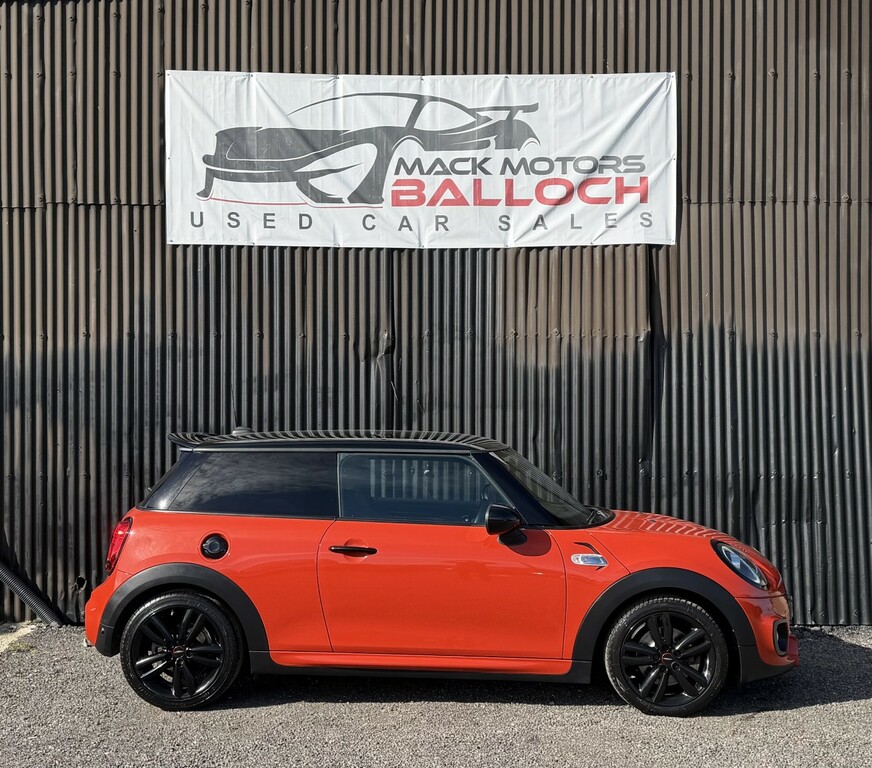 Mini Hatch Hatchback 2.0 3-Door Hatch Cooper S Sport 2018 SW68TWE Orange #4