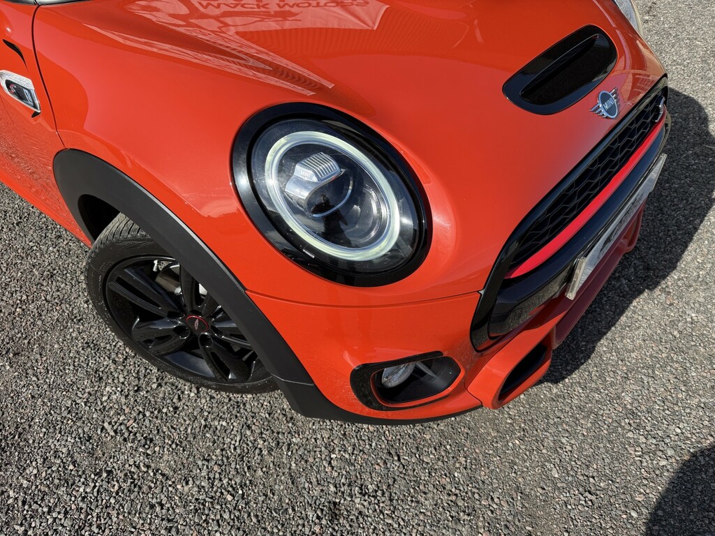 Mini Hatch Hatchback 2.0 3-Door Hatch Cooper S Sport 2018 SW68TWE Orange #2