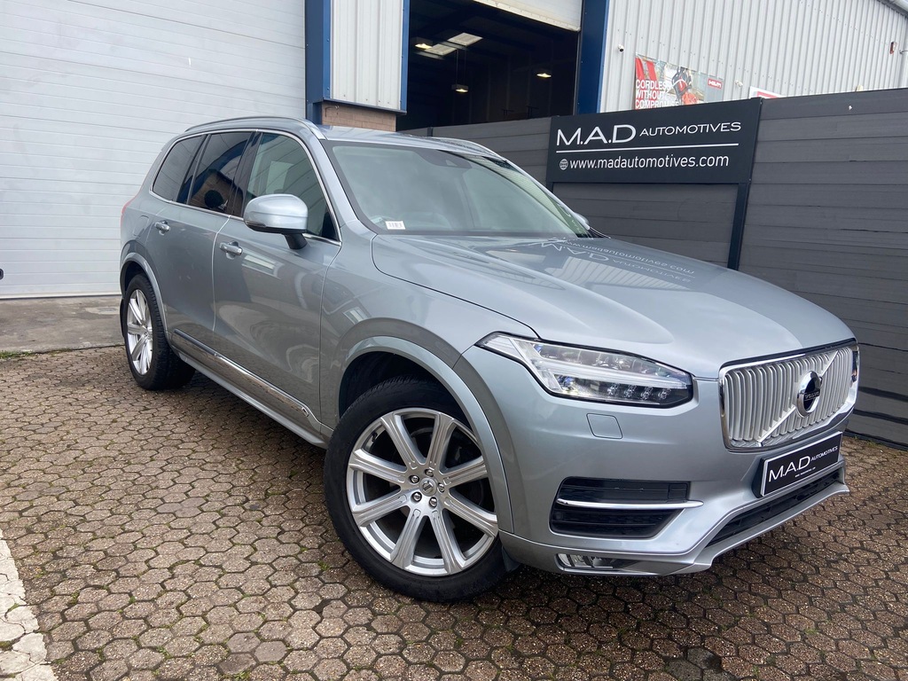 Volvo XC90  