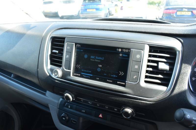 Peugeot Expert 2.0 Bluehdi 1400 Professional Premium Standard Pan BL71VNZ White #6