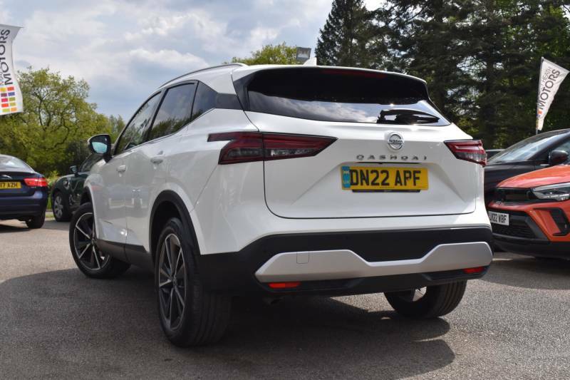 Nissan Qashqai 1.3 Dig-t Mhev Tekna Euro 6 Ss - 2022 22 DN22APF White #3