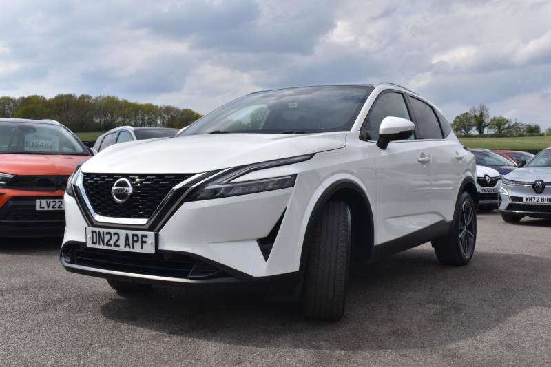 Nissan Qashqai 1.3 Dig-t Mhev Tekna Euro 6 Ss - 2022 22 DN22APF White #2
