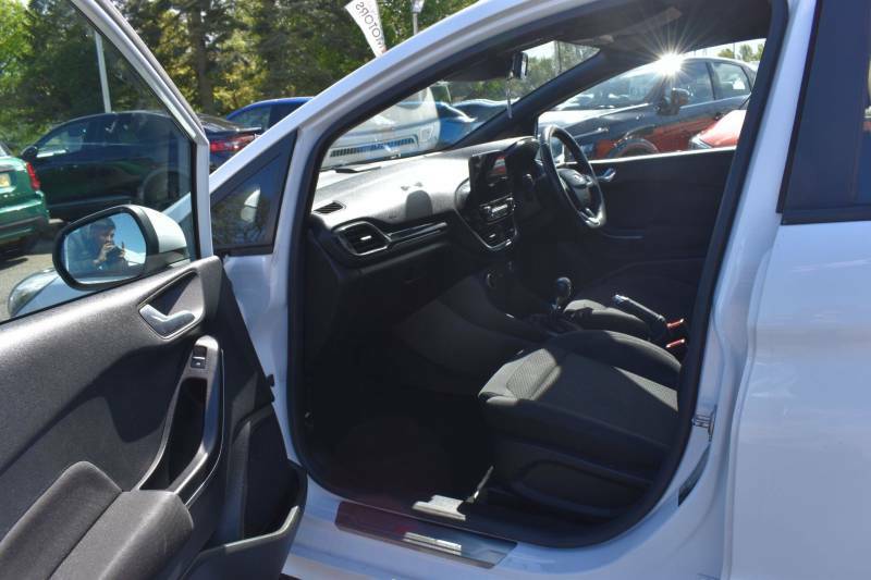 Ford Fiesta 1.0T Ecoboost St-line Euro 6 Ss - 2019 19 BD19EFP White #3