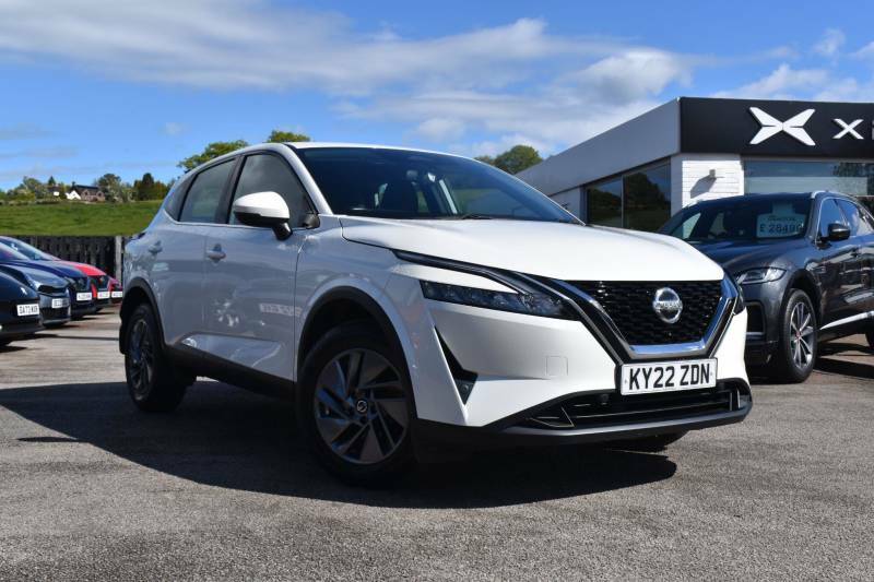 Nissan Qashqai 1.3 Dig-t Mhev Acenta Premium Xtron Euro 6 Ss 5 White