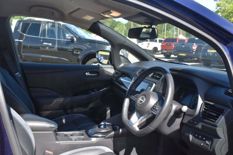 Nissan Leaf 39Kwh Tekna - 2023 23 DY23CLO Blue #5
