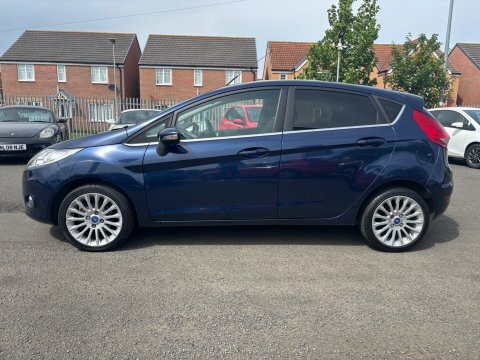 Ford Fiesta Titanium Blue #5