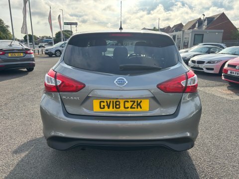 Nissan Pulsar N-connecta Dig-t Grey #4