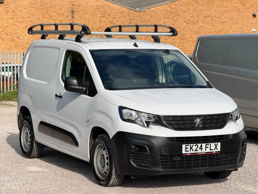 Peugeot Partner 1.5L Professional Premium White
