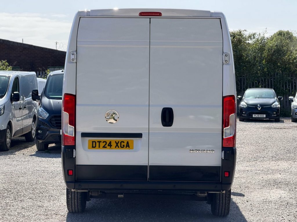 Vauxhall Movano 2.2L Prime DT24XGA White #3