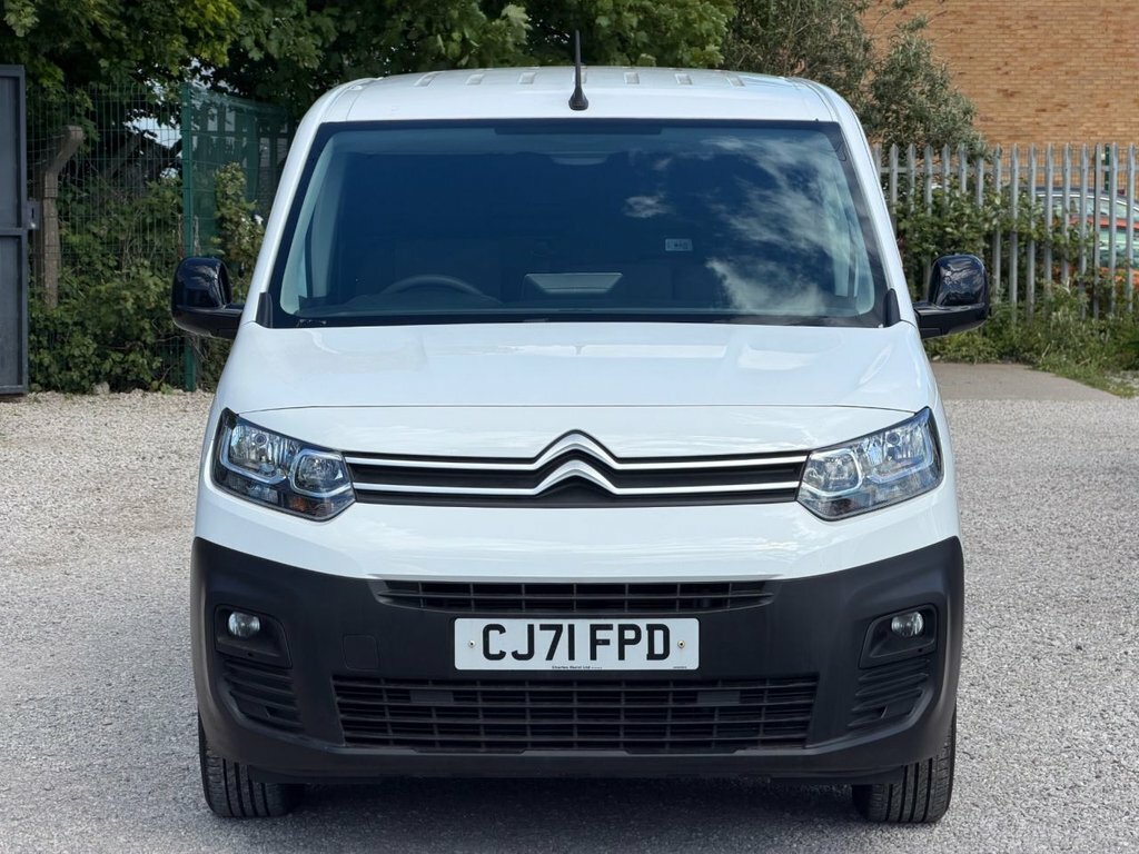 Citroen Berlingo 1.5L Enterprise M Pro CJ71FPD White #2