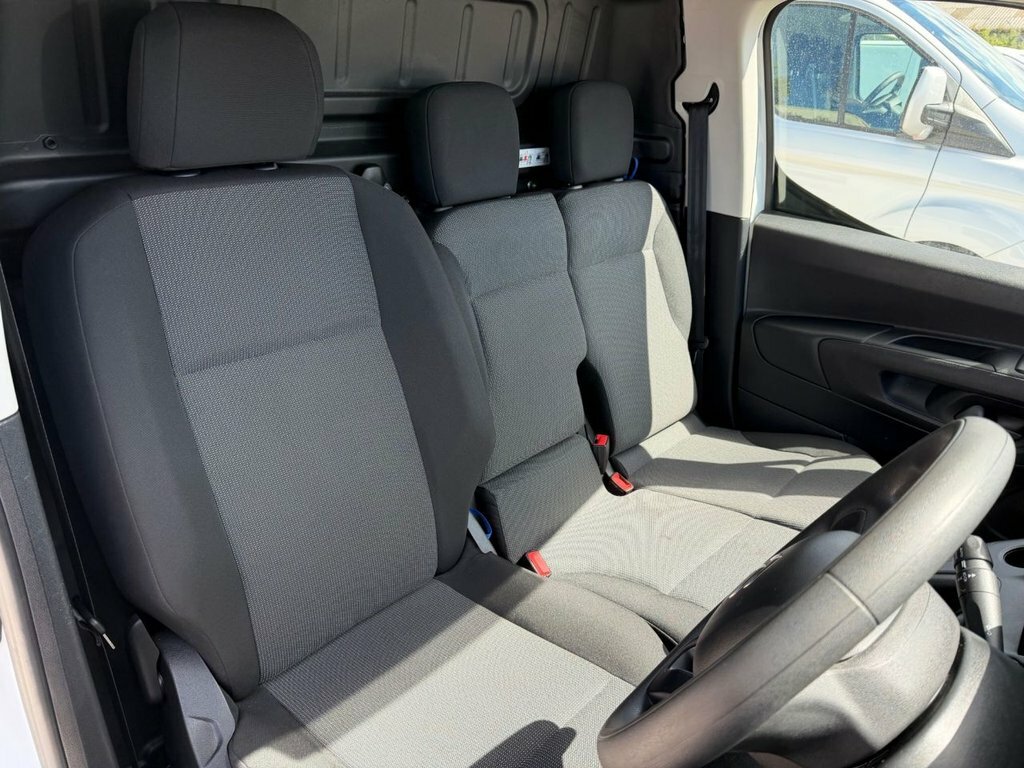 Citroen Berlingo 1.5L Enterprise M Pro CJ71FPD White #6