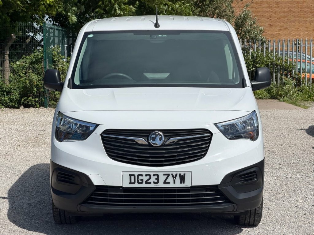 Vauxhall Combo 1.5L Prime DG23ZYW White #2