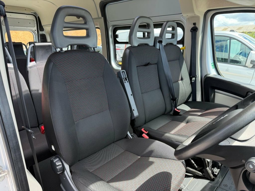 Citroen Relay 2.2L Enterprise Silver #6
