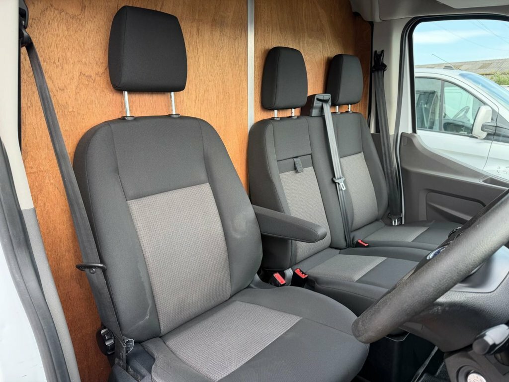 Ford Transit Custom 2L Leader MJ20RKK White #6