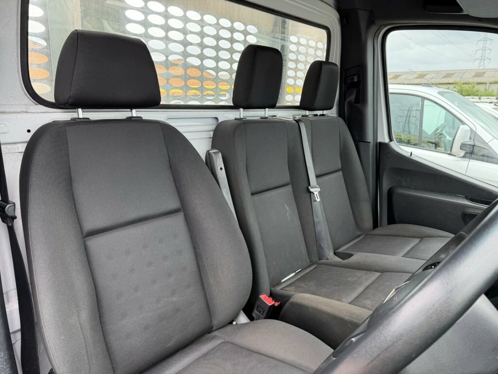 Mercedes-Benz Sprinter 2L Progressive KN72FKW White #6