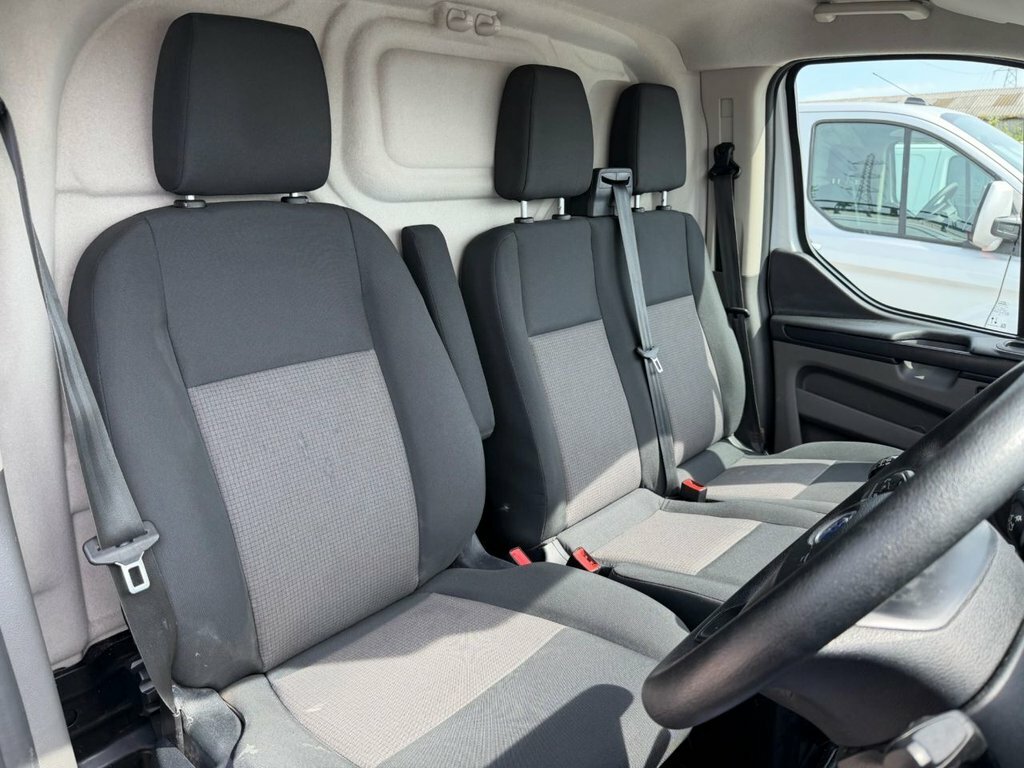Ford Transit Custom 2L Leader MJ23LFS White #6