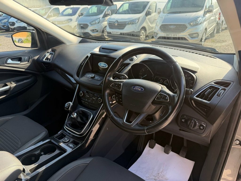 Ford Kuga 2L Titanium VK17YWP Grey #5