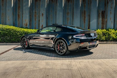 Aston Martin Vantage V12 S Black #6